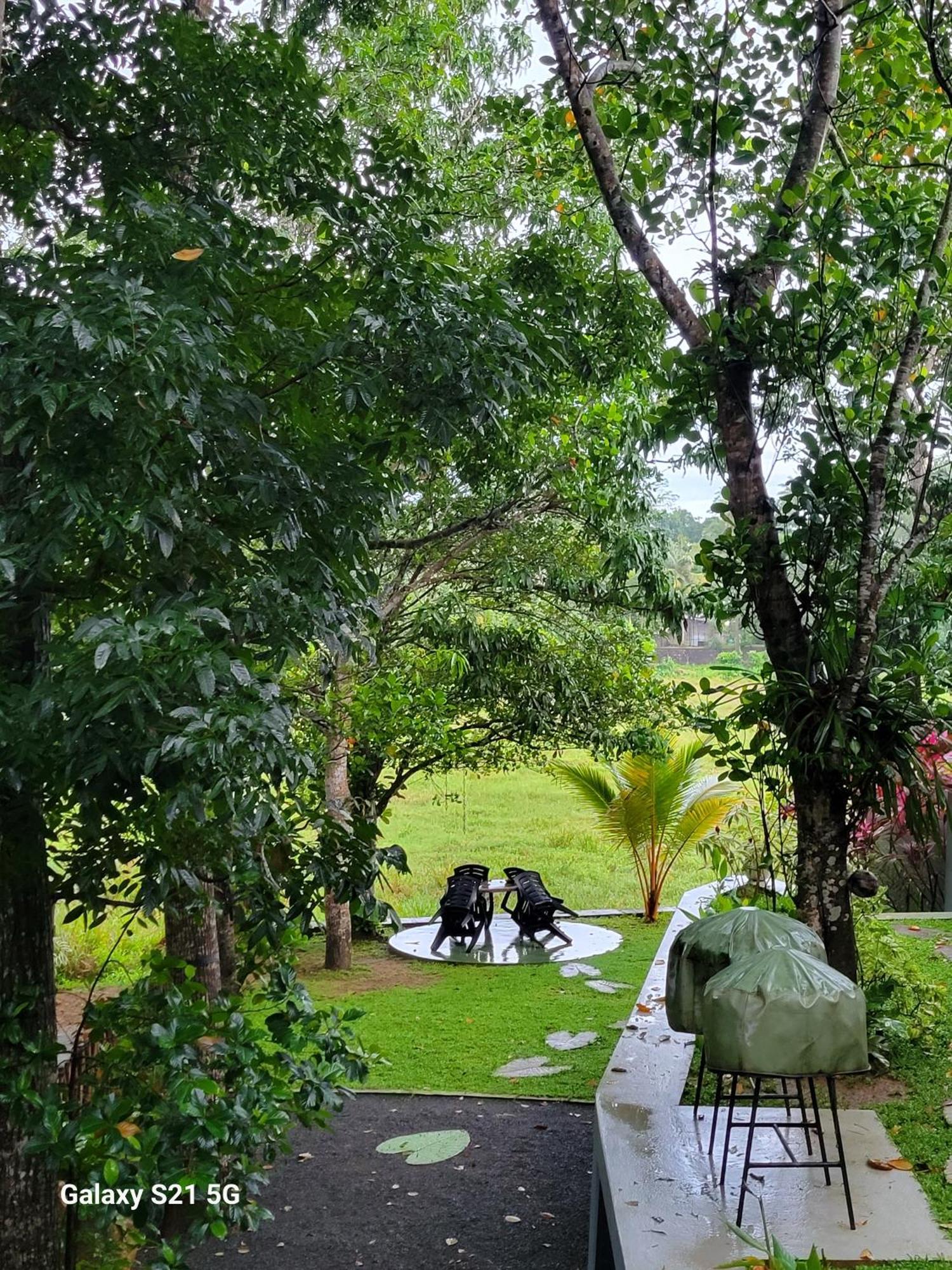 Barefoot Bungalow Hikka Hikkaduwa Exteriér fotografie
